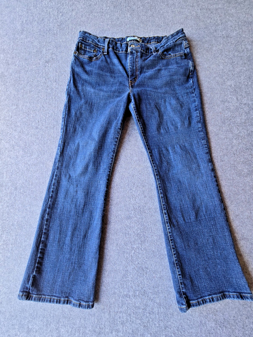 Levi’s 515 Bootcut Women's Jeans Medium Blue Wash Stretch Denim Size 16P (33x28)